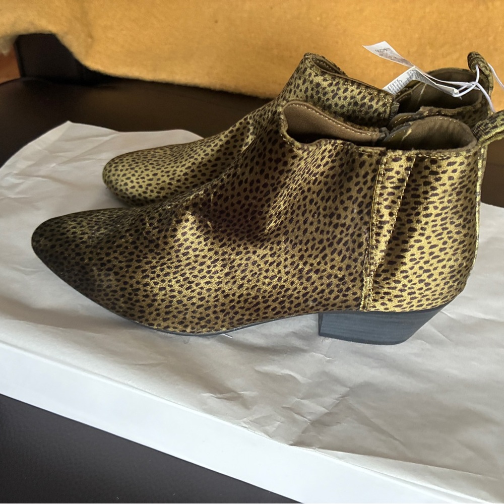 Old Navy Animal Print Ankle Booties